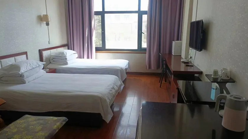 Linyi Xinghe Hotel - Image 1