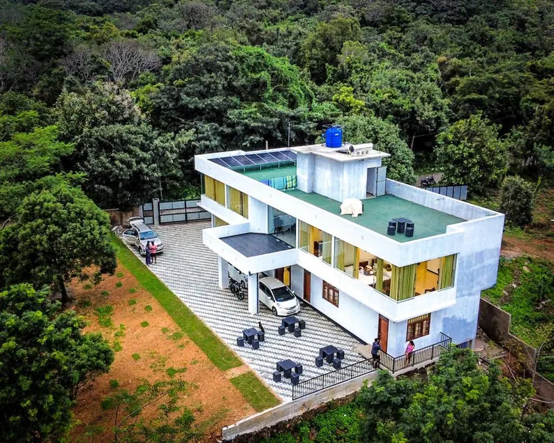 CRYSTAL RIVERSTON DECK - Image 1