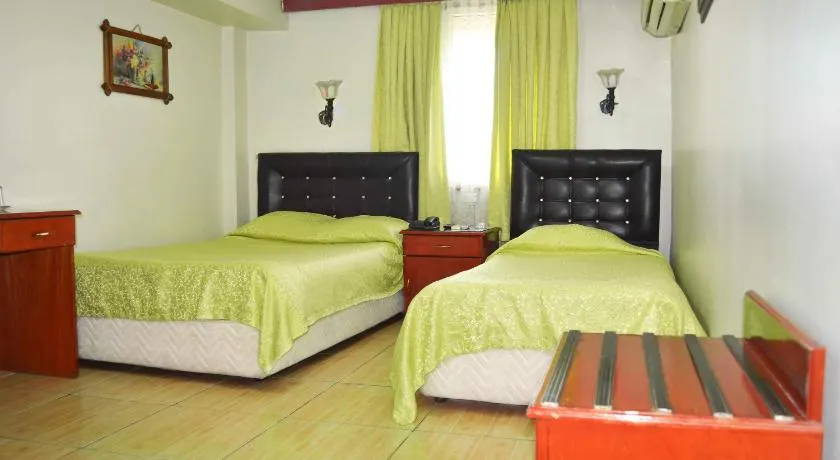 Yunus Hotel - Image 1