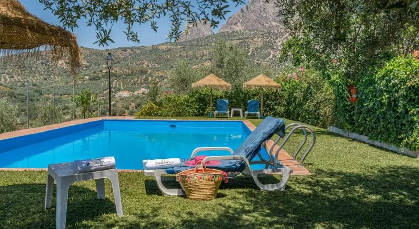 Casa Madrona Periana by Ruralidays - Image 1