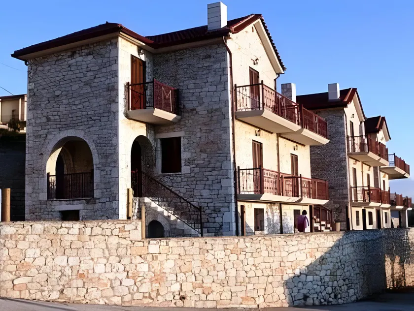 Meterizi Guesthouse - Image 1