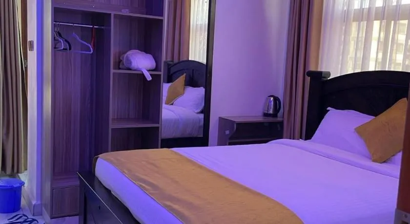 Outvest Address Lounge & Accomodation - Image 1