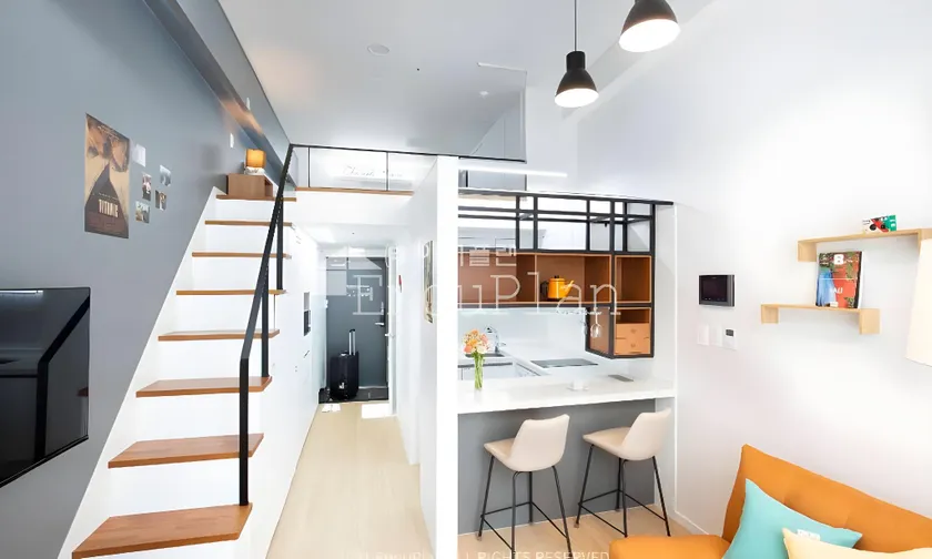 Busan Studio 202 - Image 1