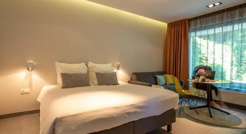 Marcel de Gand Business & Travel - Image 1