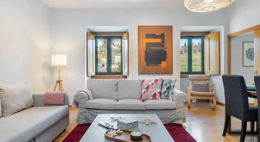WHome Ajuda 31 Premium w/ Elevator & Parking - Image 1