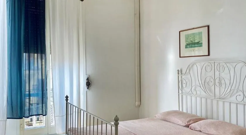 MY HOUSE to Cinque terre - Image 1