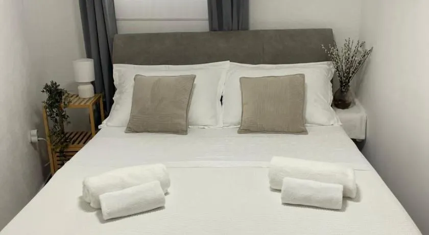 Room Jakov - Image 1
