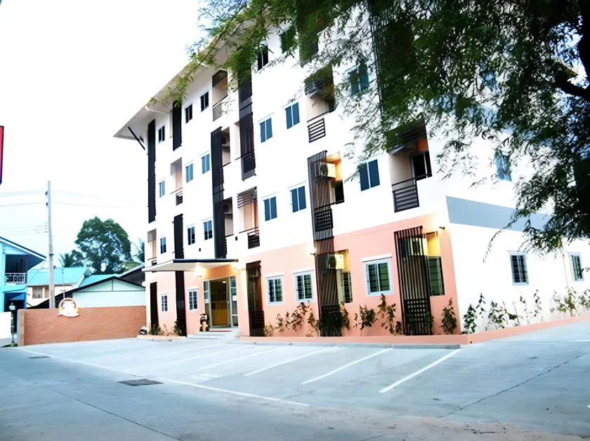Fundee 1 Mansion - Image 1