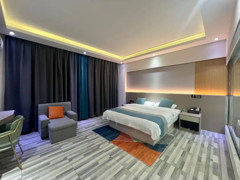 He Tianxia Hotel (Wuzhou Nanning Department Store) - Image 1
