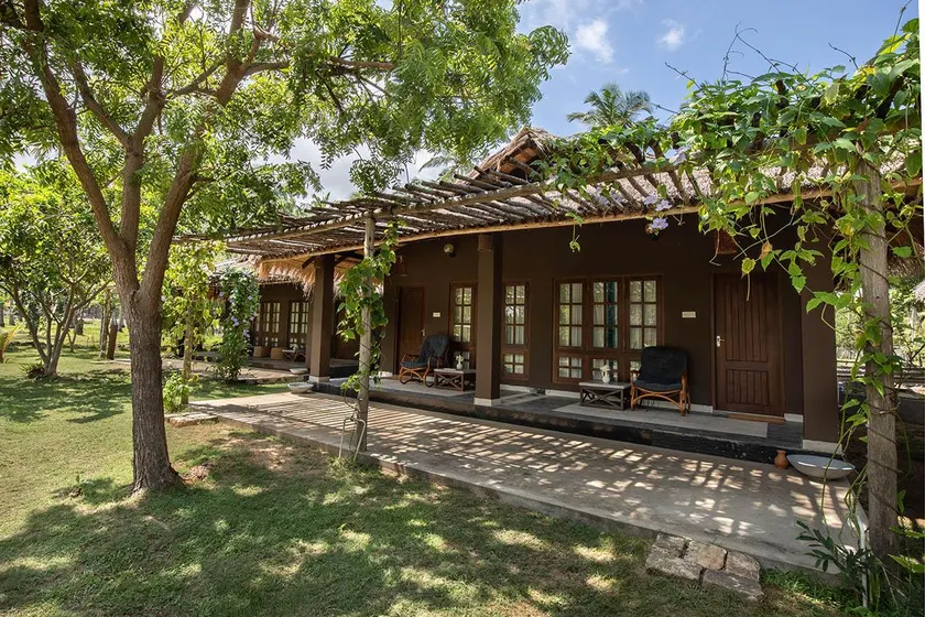 Club Mango Resort - Image 1