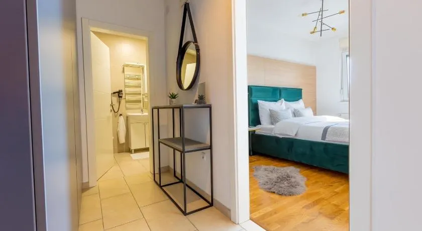 Platinum_Luxury_Apartment - Image 1