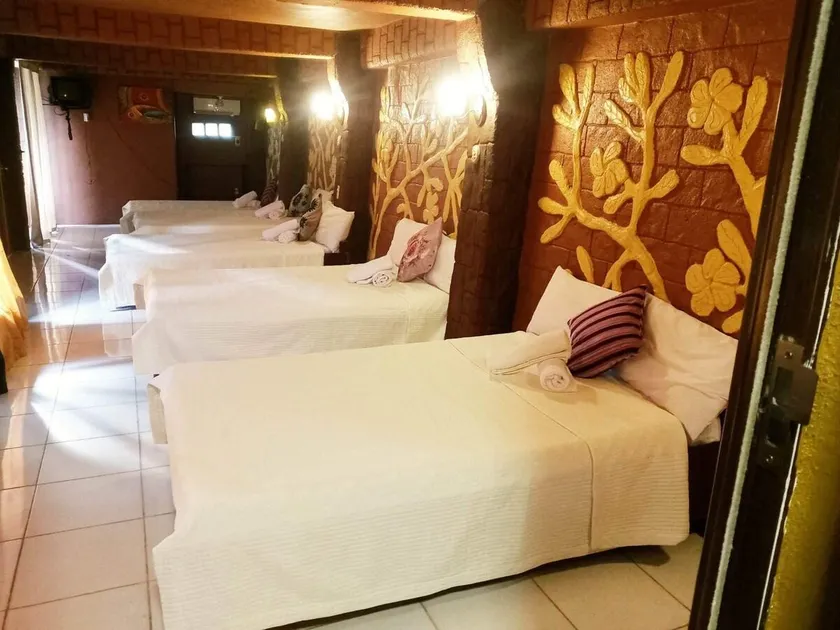 Long Room for 10 people Miggys Resort - Image 1
