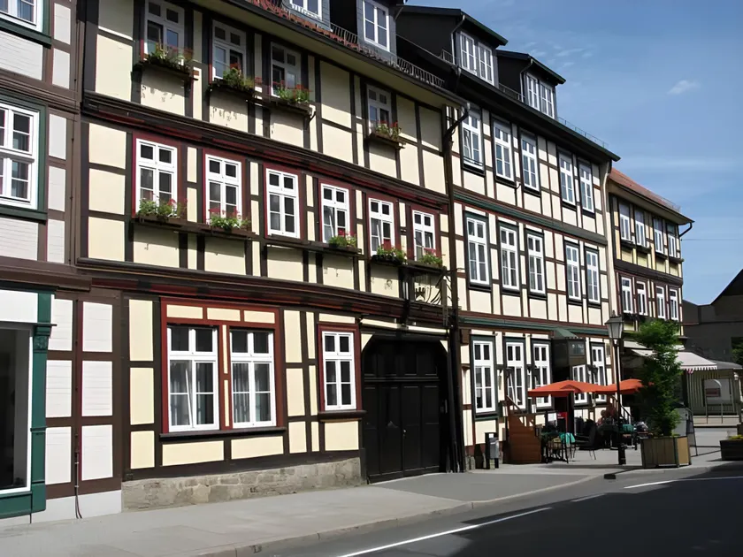 Hotel Zur Tanne - Image 1