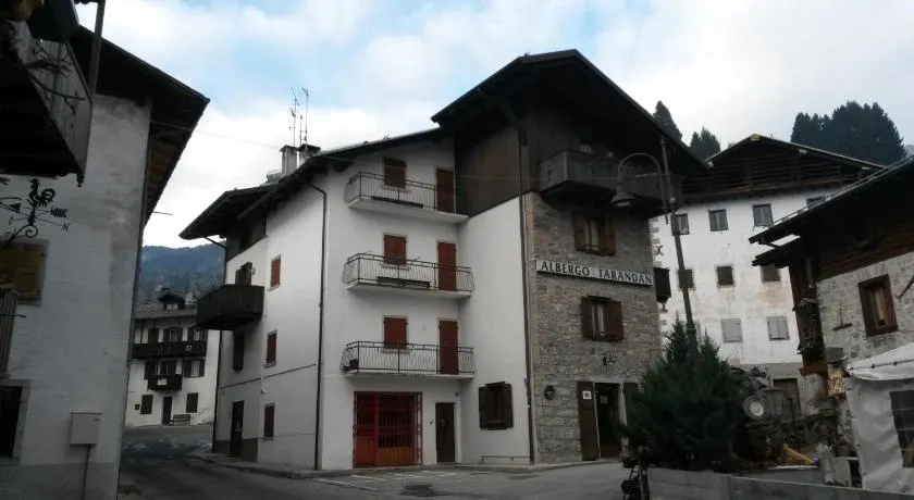 Albergo Meuble Tarandan - Image 1