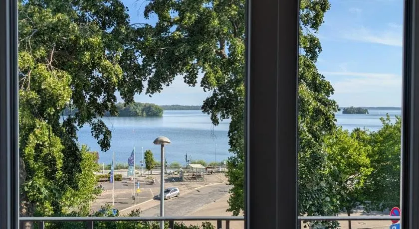 Ferienwohnung mit Seeblick - Image 1
