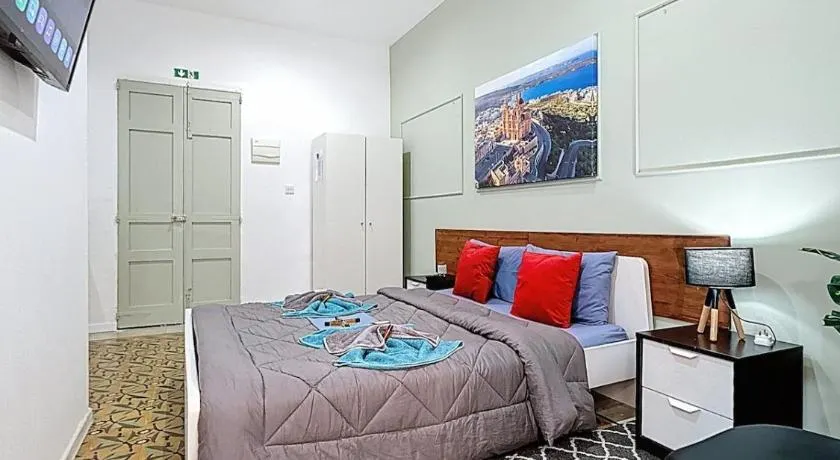 Holiday Stay Studio Apartment5 next to Valletta - Image 1