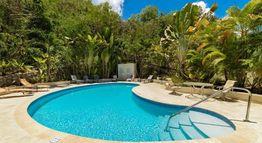 Golden Acre Beach Villa-2 mins walk - Alleynes Bay - Image 1