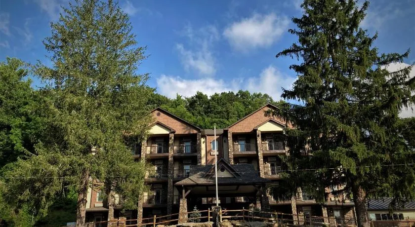 Stonebrook Lodge Bryson City - Image 1