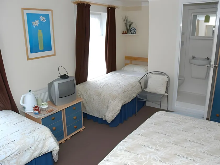 Kentmere Guest House - Image 1