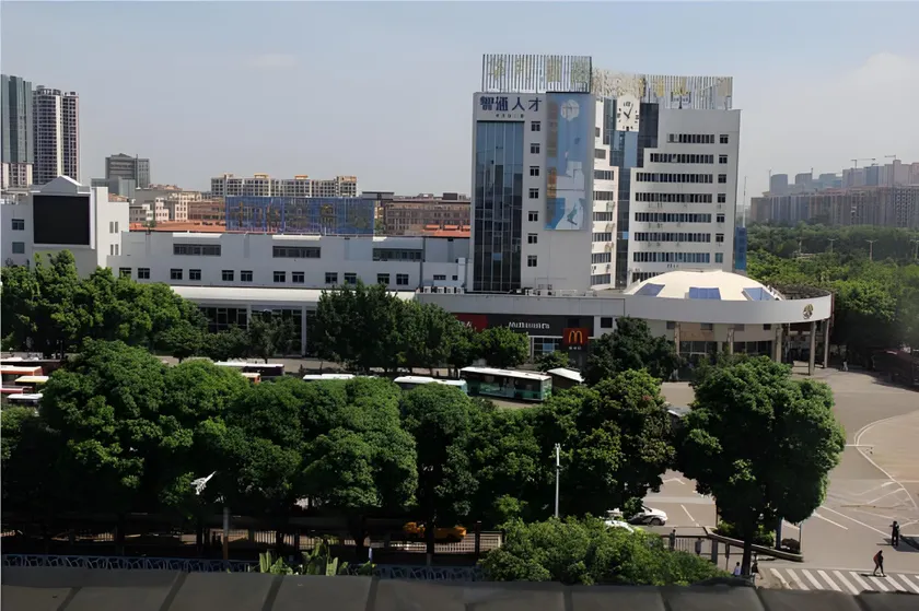 City Comfort Inn Zhongshan West District Bus Terminal - Image 1