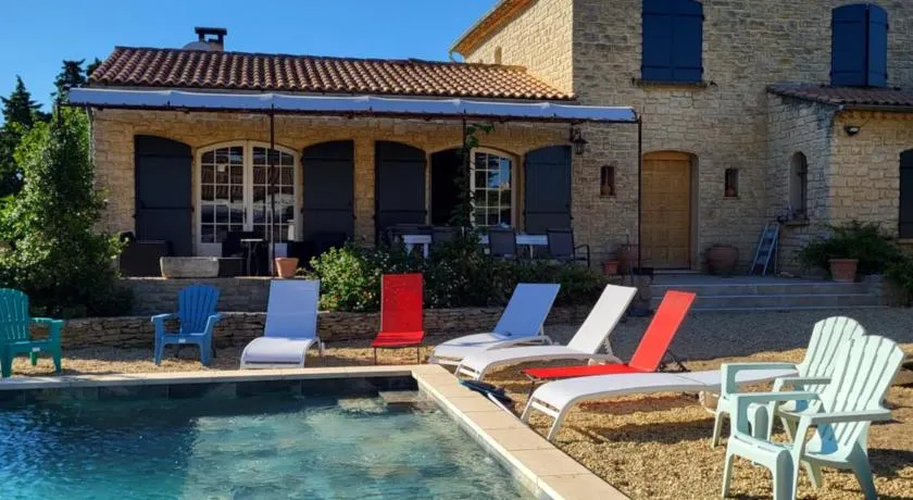 Wunderschöne Villa mit privatem Pool in Aubignan - Image 1