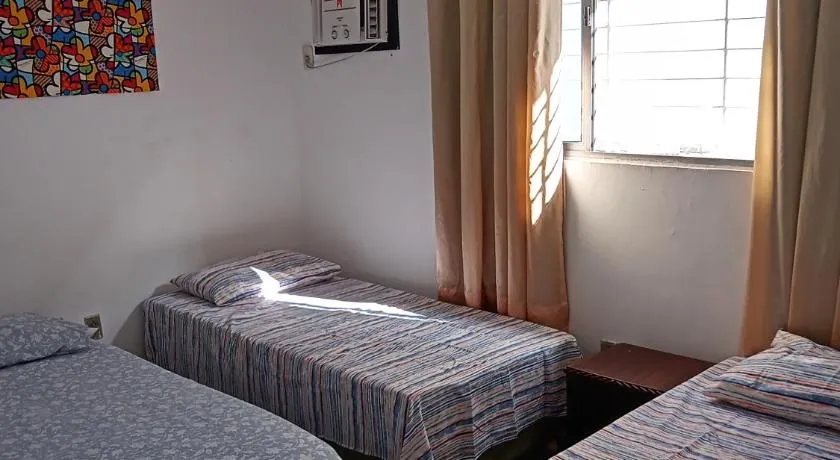 Casa Rosarinho 1- RECIFE - Quartos com Banheiros Exclusivos - Image 1