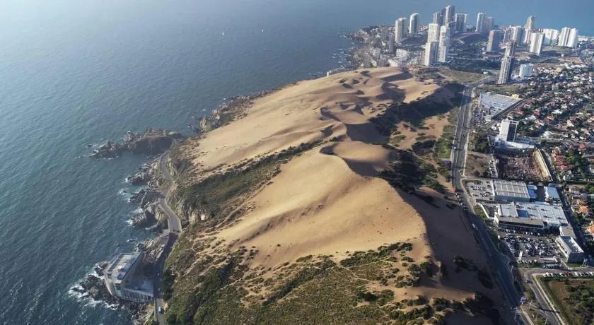 Exquisito Departamento Reñaca en el sector más turístico - Image 1