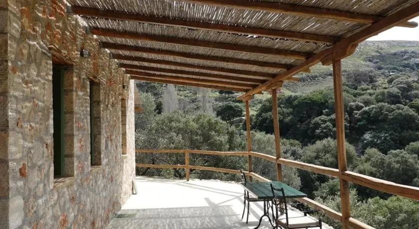 SKYROS REFUGE - Image 1