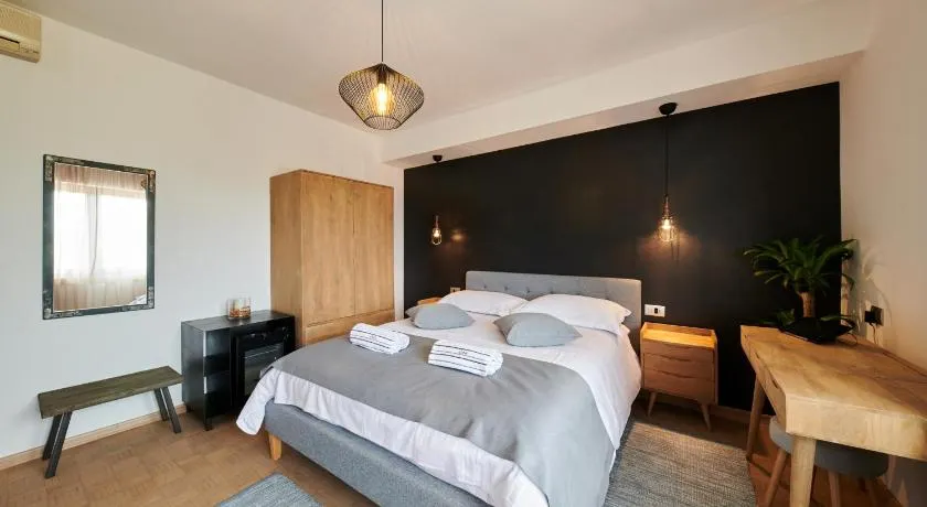 Boutique Rooms Luna - Image 1