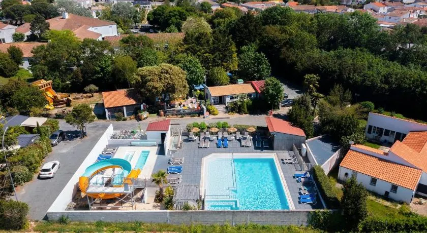Camping Paradis 4 étoiles Au Port de L'Houmeau - La Rochelle - Image 1