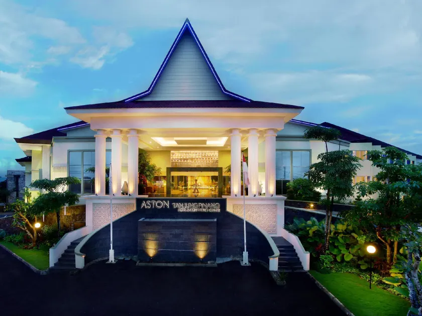 Aston Tanjung Pinang Hotel & Conference Center - Image 1