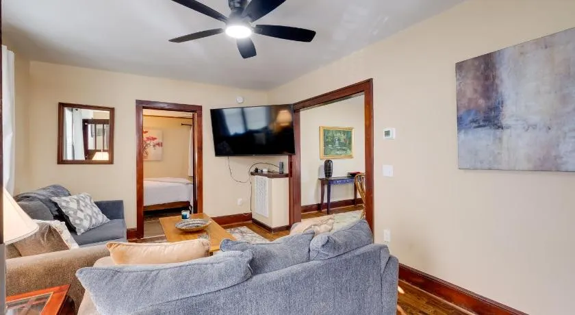 Walk to Main St & Campus! Dtwn Radford Home - Image 1