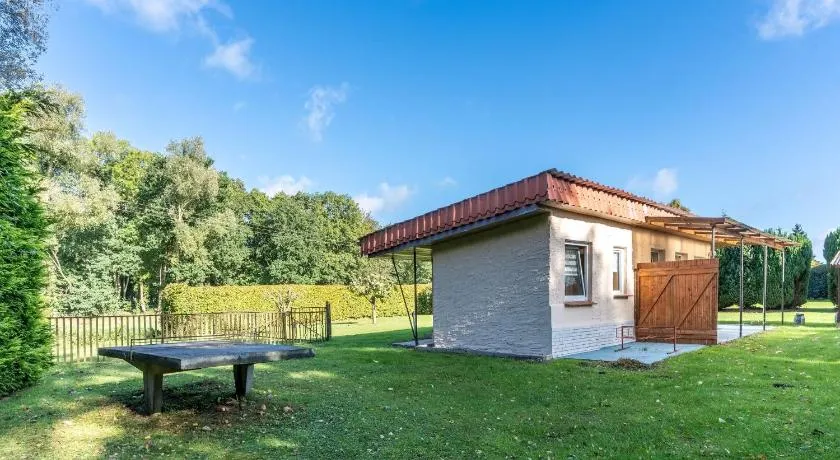 kleines-Ferienhaus-nur-5-Auto-min-von-Binz - Image 1