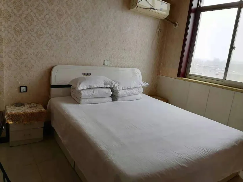 Hongdan Hotel - Image 1