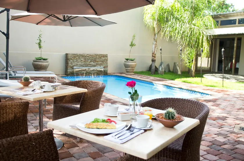 Monte Bello Guesthouse - Image 1