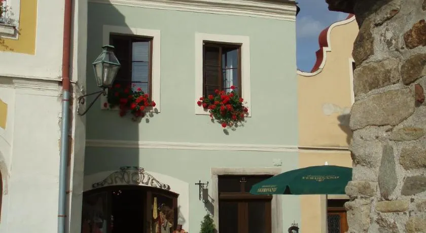 B&B Nika - Image 1