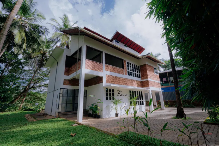 Thiraa Inn - Image 1