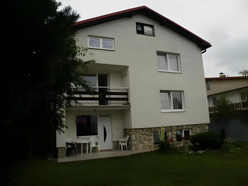Sunnystreet Guesthouse - Image 1
