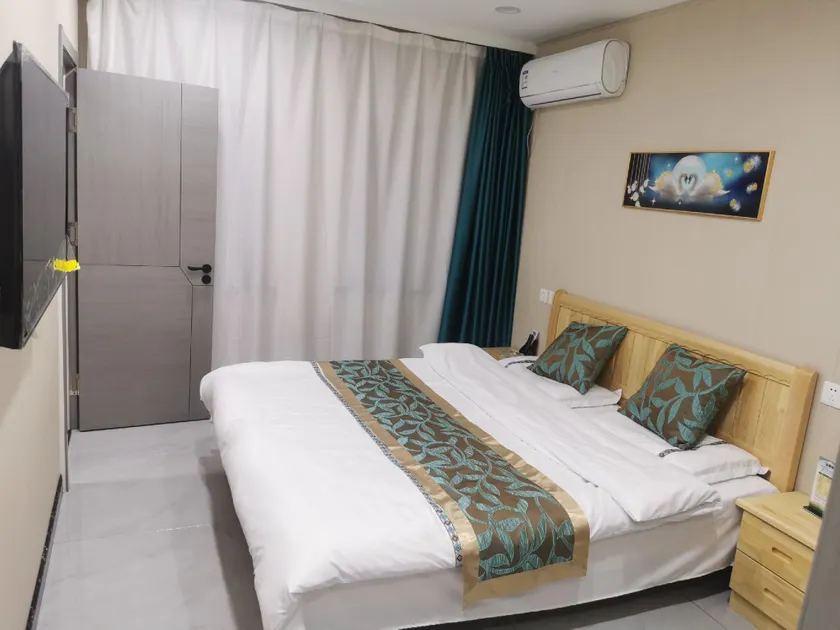 Detaiyuan Business Hotel (Dalian North Railway Station Branch) - Image 1