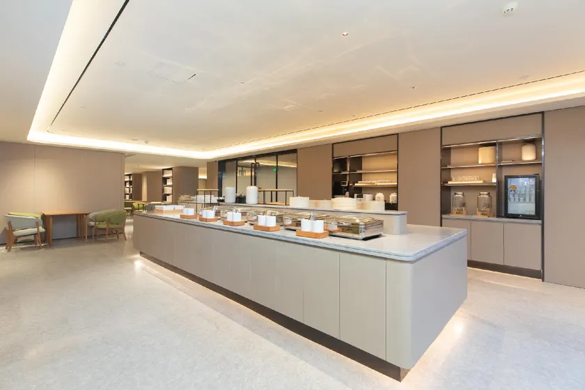 JI Hotel Zhuhai Seaside Swimming Beach South Qinglv Road - Image 1
