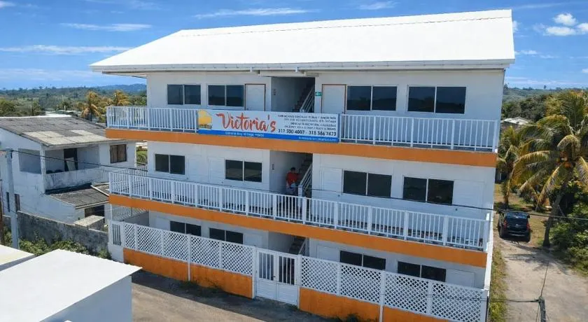 Victoria's Gennie Bay Village Hostal - Image 1