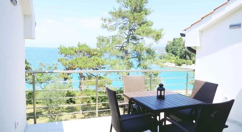 Apartments in Malinska - Insel Krk 43309 - Image 1