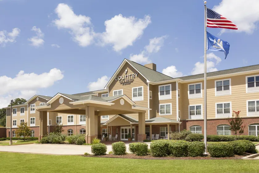 Hotel Pineville & Conference Center Alexandria I-49 - Image 1