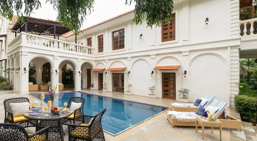 Lohonostays Villa Brisa - Image 1