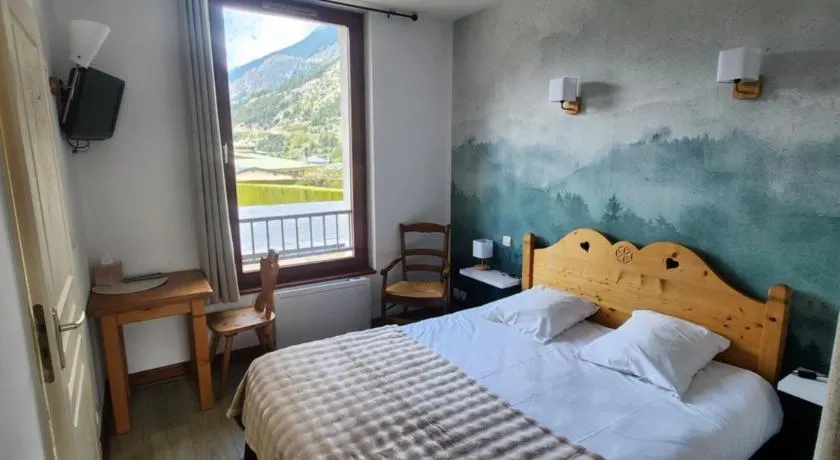 Auberge La Cascade - Image 1