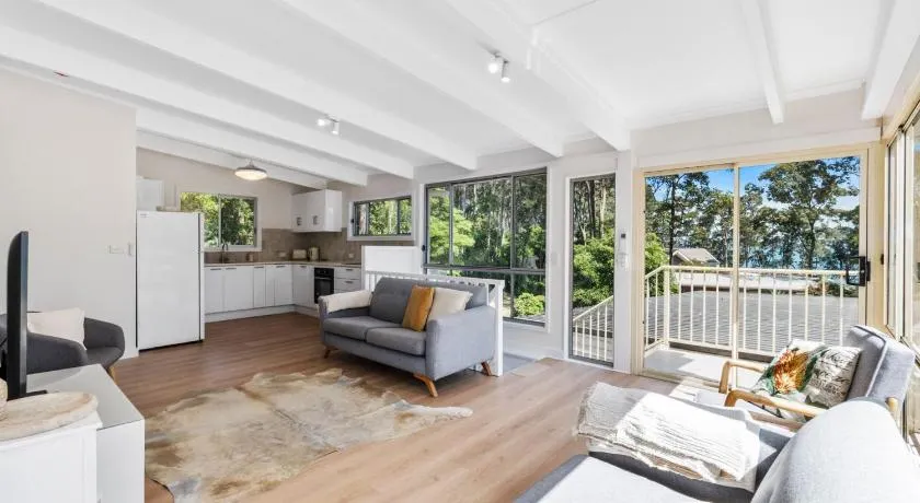 The Loft at Long Beach managed by Batemans Bay Accom - Image 1