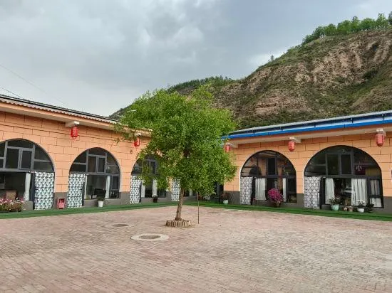 Ganquan Xiaoyanzi Farmhouse - Image 1