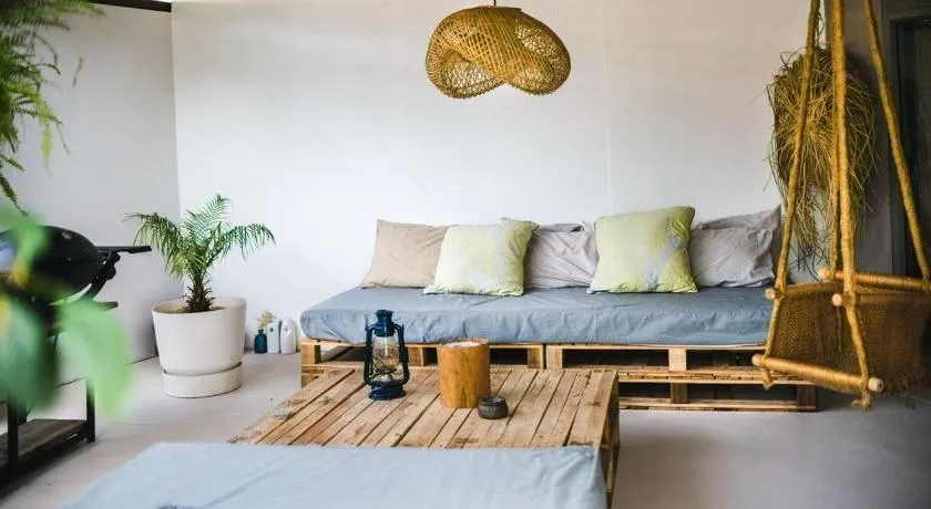 Cozy Beach Escape - Image 1