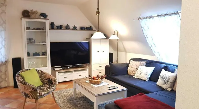 Ferienwohnung 5 im Haus am See - Image 1
