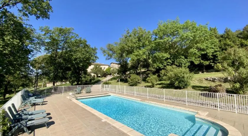 La Bastide de Peyremale, gîtes en Cévennes, piscine, tennis - Image 1